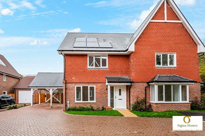 3 Bedroom Semi Detached House For Sale In Spring Bank, Haywards Heath, RH16