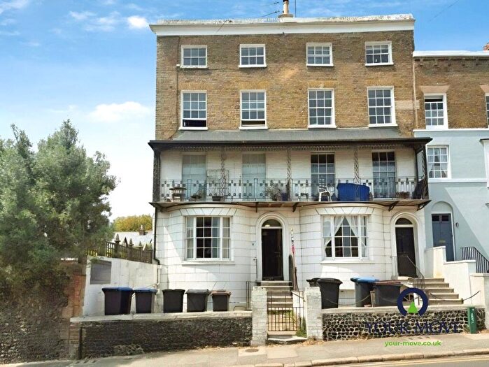 1 Bedroom Flat For Sale In Stone Road, Broadstairs, CT10