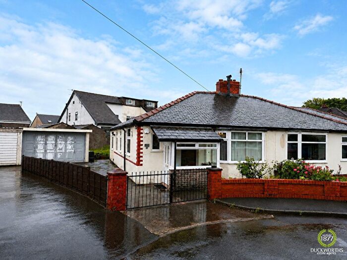 3 Bedroom Semi Detached Bungalow For Sale In Cheltenham Avenue, Accrington, BB5