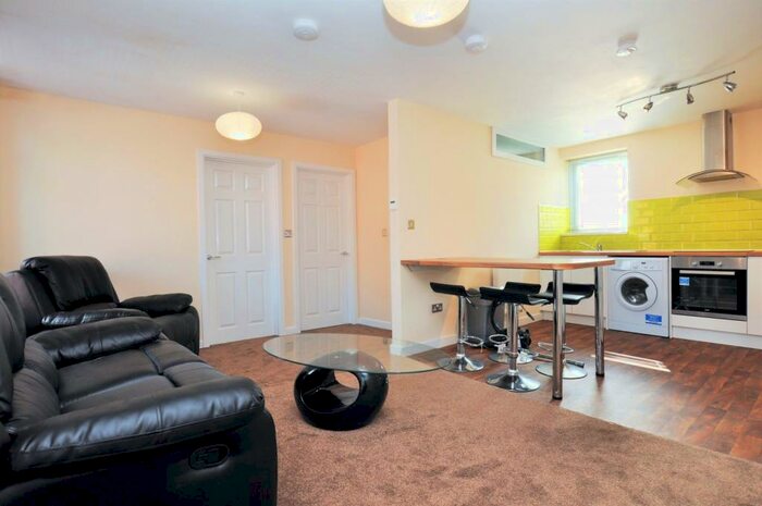 2 Bedroom Flat To Rent In Generation House, Newcastle Upon Tyne, NE3