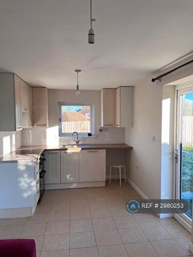 1 Bedroom Bungalow To Rent In Plantation Farm House, Tadley, RG26