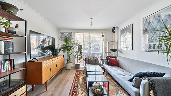 1 Bedroom Flat For Sale In London Ur, London, N15