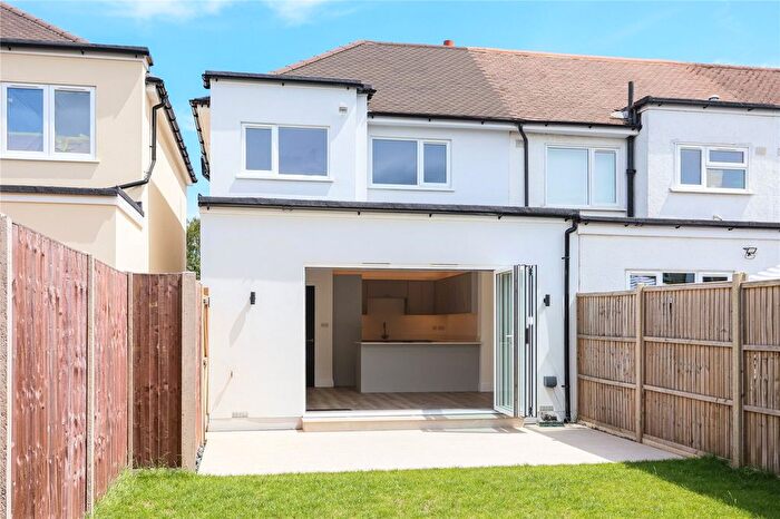 3 Bedroom Semi-Detached House To Rent In Berkeley Drive, West Molesey, Surrey, KT8
