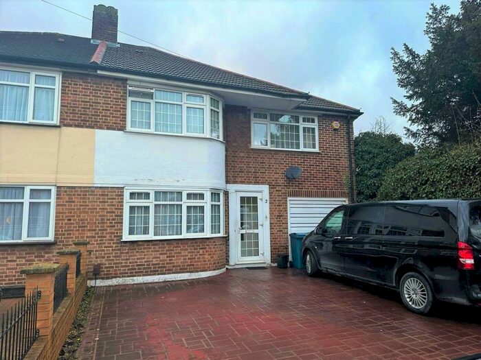 4 Bedroom Semi-Detached House To Rent In Winchester Road, Harrow, HA3