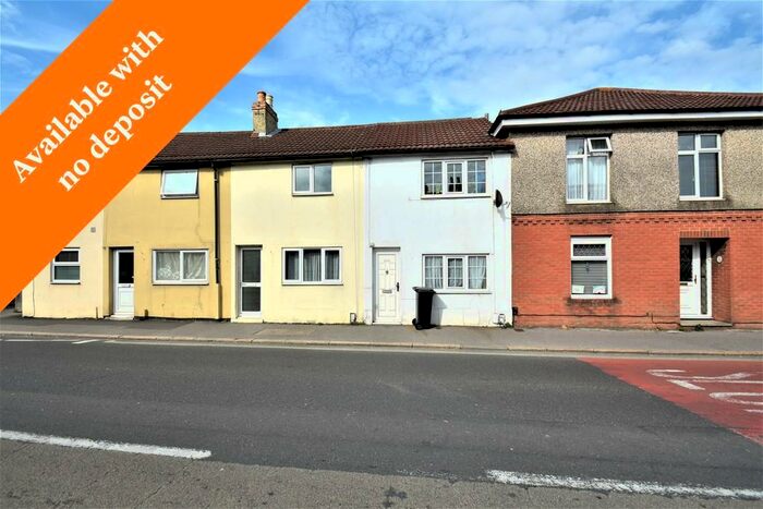 2 Bedroom Terraced House To Rent In Forton Road, Gosport, PO12