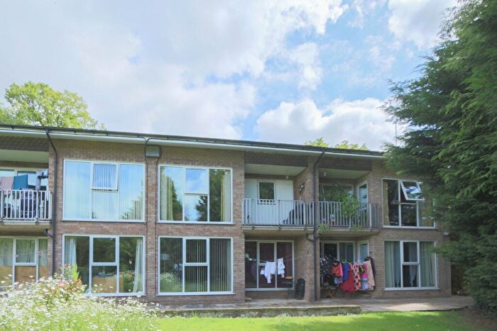 2 Bedroom Apartment For Sale In Willow Court, Beverley, HU17