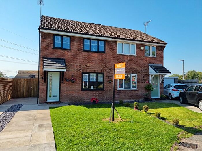 3 Bedroom Property To Rent In Goldcrest Close, Beechwood, Runcorn, WA7