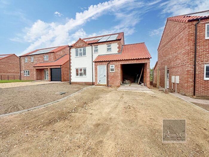 3 Bedroom Detached House For Sale In High View Park, Cromer, NR27