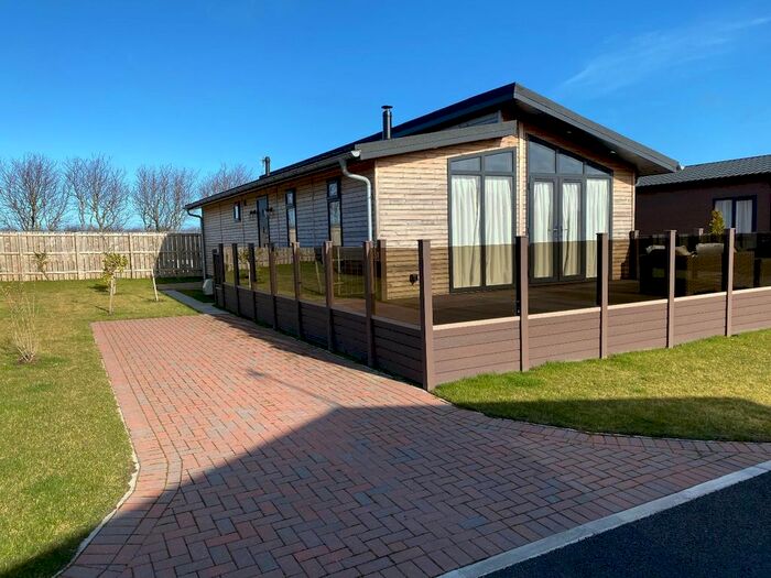 2 Bedroom Park Home For Sale In Hinderwell Lane, Runswick, Saltburn-By-The-Sea, TS13