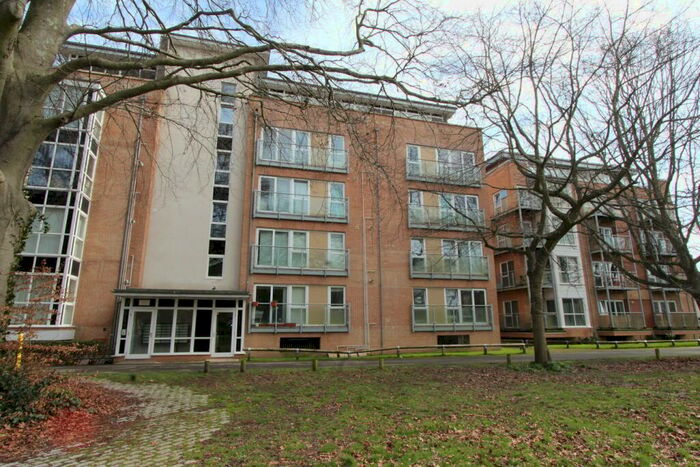 1 Bedroom Apartment To Rent In Suttones Place, Southampton, SO15