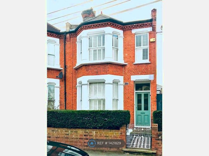 3 Bedroom Semi-Detached House To Rent In Wiverton Road, London, SE26