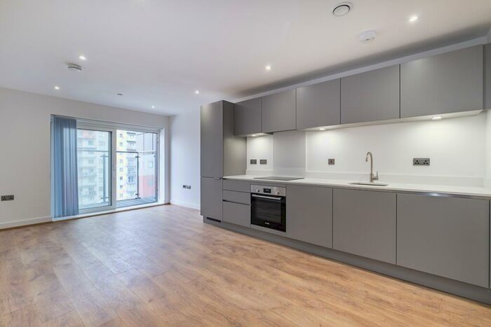 1 Bedroom Apartment To Rent In Woolwich Church Street Woolwich, SE18