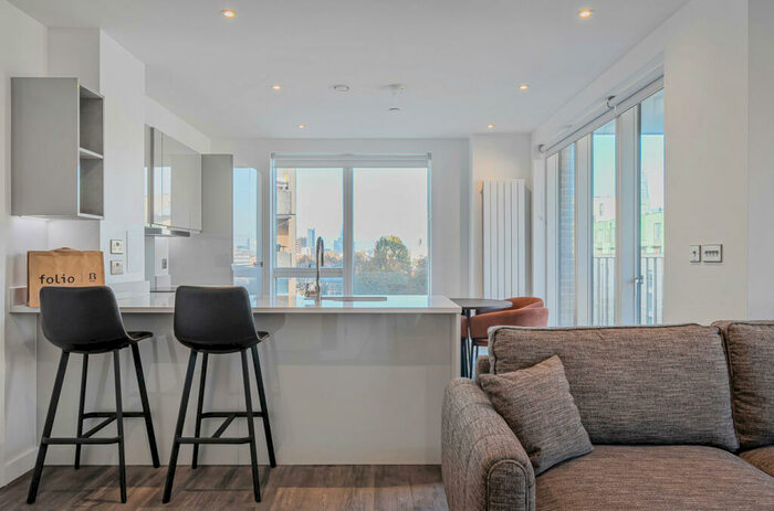 2 Bedroom Apartment To Rent In Thurlow Street, London, SE17