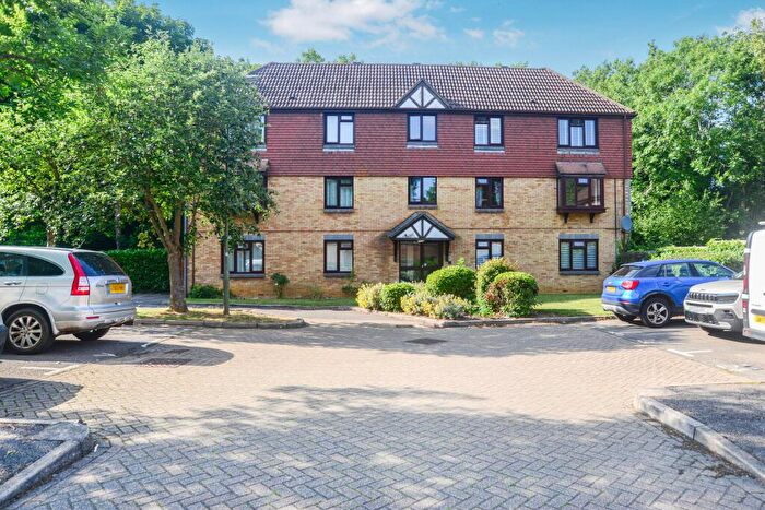 1 Bedroom Flat To Rent In Ladygrove Drive, Burpham, Guildford, GU4