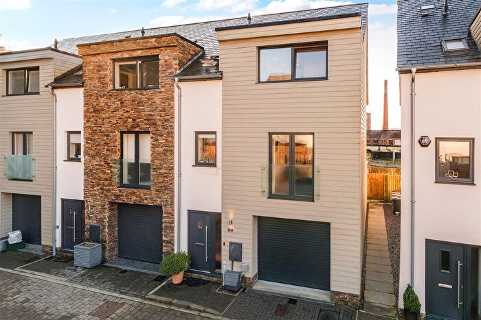 4 Bedroom End Of Terrace House For Sale In Cambric Chase, Stowford Mill, Ivybridge, PL21