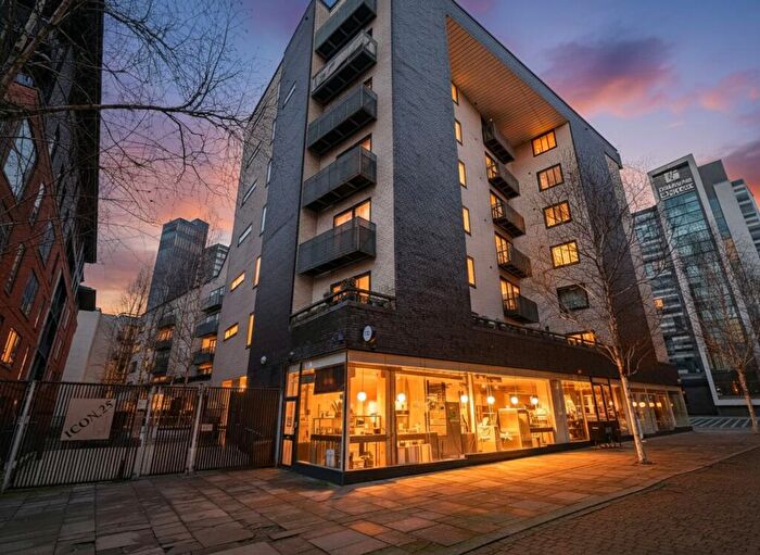 2 Bedroom Apartment To Rent In High Street, Manchester, M4