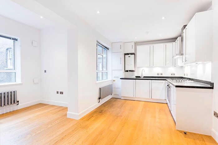Studio To Rent In St Martin's Lane, Covent Garden, WC2N