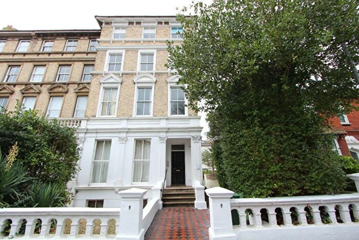 2 Bedroom Flat To Rent In St. Annes Road, Eastbourne, East Sussex, BN21