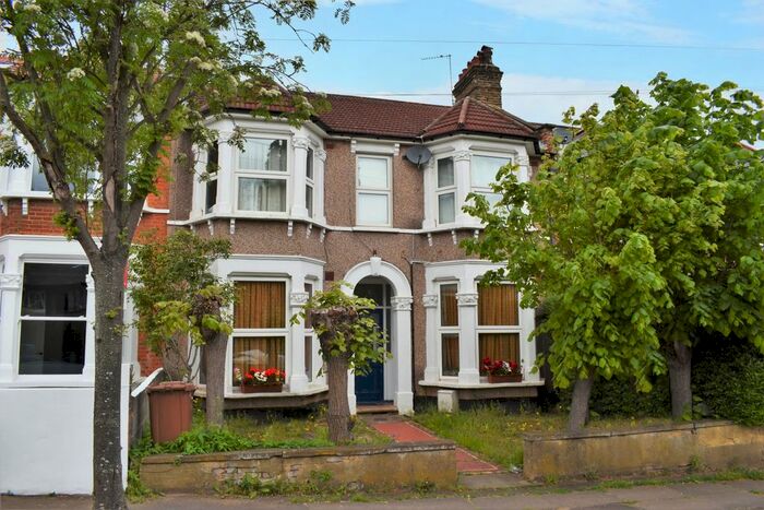 2 Bedroom Flat To Rent In Ardgowan Road, London, SE6