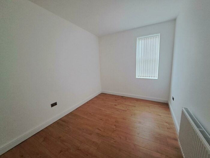 2 Bedroom Flat To Rent In Stockport Road, Denton, M34