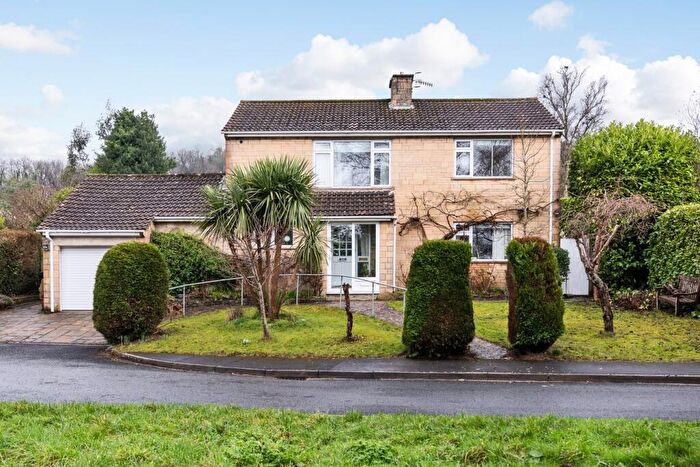 3 Bedroom Detached House For Sale In Hantone Hill, Bathampton, Bath, BA2