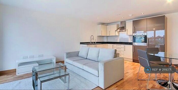 2 Bedroom Flat To Rent In Mill Pond Road, Dartford, DA1