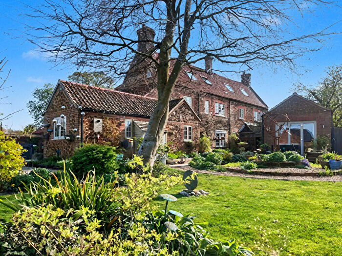 4 Bedroom Semi-Detached House For Sale In Hill Road, Fair Green, Middleton, King's Lynn, Norfolk, PE32