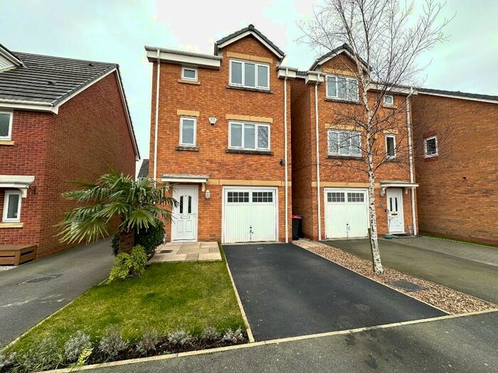 4 Bedroom Detached House To Rent In Rosswood Road, Rossmore, CH65