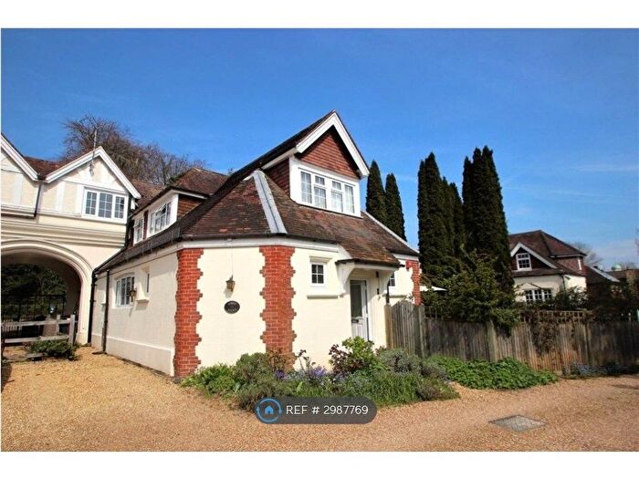 5 Bedroom Detached House To Rent In Hammerwood Road, East Grinstead, RH19