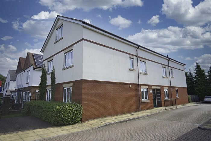 2 Bedroom Property To Rent In Northampton Road, Wellingborough, NN8