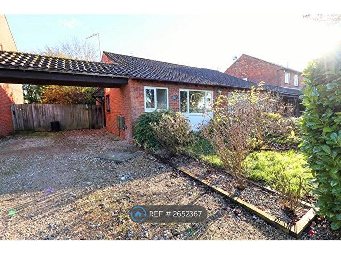 2 Bedroom Bungalow To Rent In Challacombe, Furzton, Milton Keynes, MK4