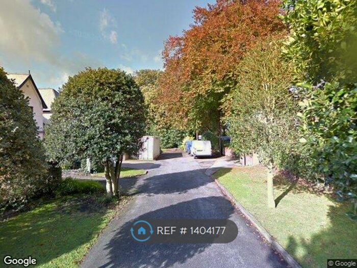 2 Bedroom Flat To Rent In Hollybank House, Sale, M33