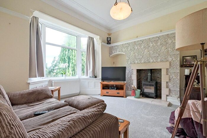 2 Bedroom Bungalow For Sale In Blackburn Road, Rishton, Blackburn, Lancashire, BB1
