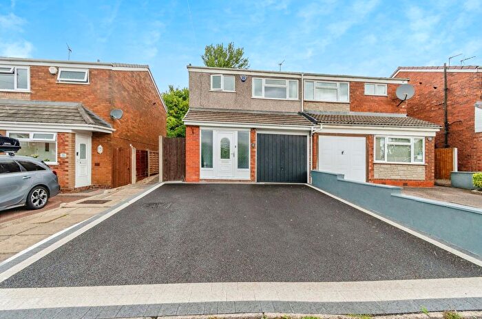 3 Bedroom Semi-Detached House For Sale In Langdale Drive, Cannock, Staffordshire, WS11