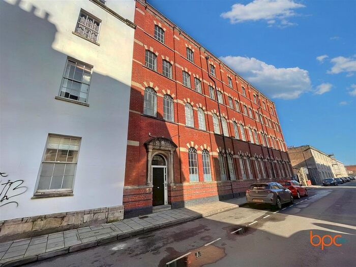 2 Bedroom Flat To Rent In Wilson Street, St. Pauls, Bristol, BS2