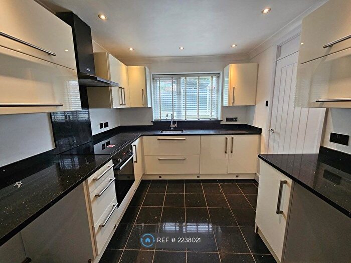 3 Bedroom End Of Terrace House To Rent In Barford Road, Huyton, Liverpool, L36