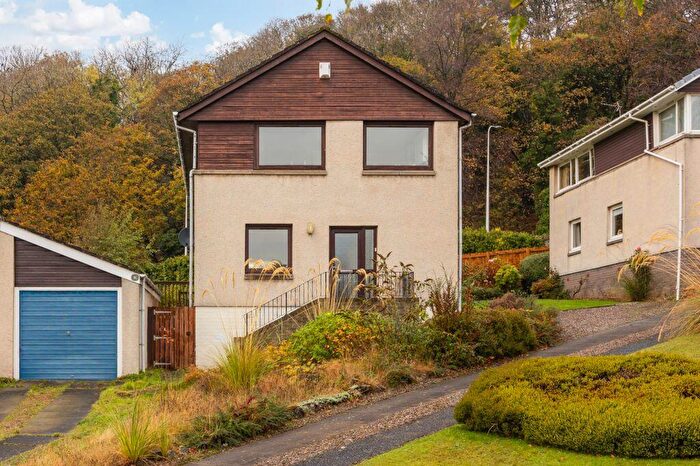 4 Bedroom Detached Villa For Sale In Inchcolm Drive, North Queensferry, KY11
