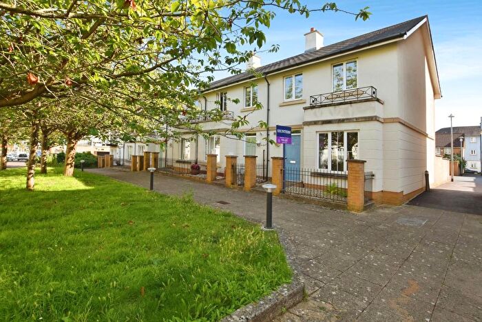 3 Bedroom Property To Rent In Eastcliff, Portishead, Bristol, BS20