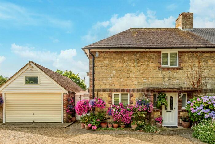 2 Bedroom Semi-Detached House To Rent In Pulborough, West Sussex, RH20