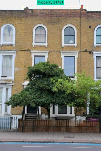 2 Bedroom Flat To Rent In Bow Road, London, E3