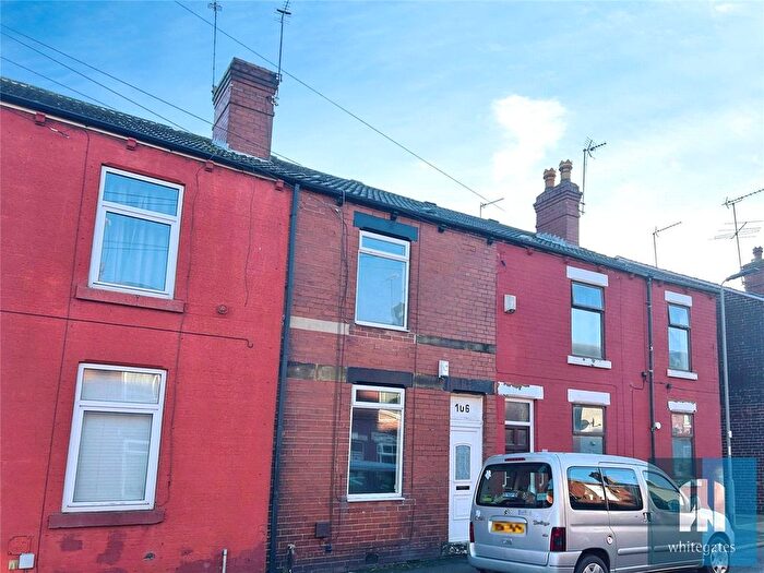2 Bedroom Terraced House To Rent In Victoria Street, Hemsworth, Pontefract, West Yorkshire, WF9