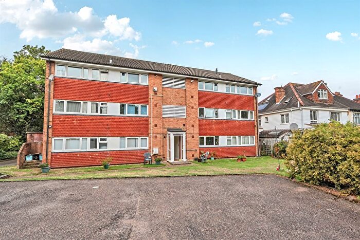 2 Bedroom Flat For Sale In Fairhaven Court, Ashburton Road, CR0