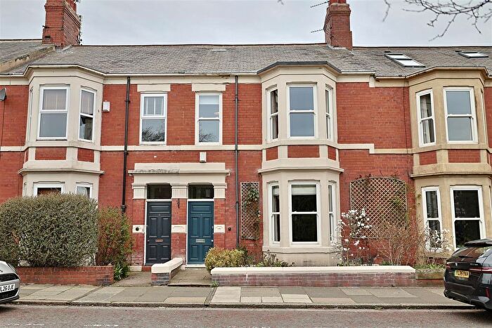 4 Bedroom Terraced House For Sale In Ilford Road, Jesmond, Newcastle Upon Tyne, NE2