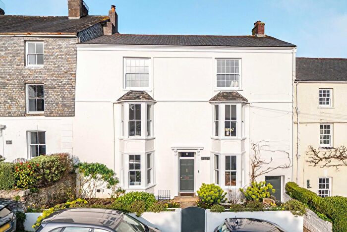 5 Bedroom Town House For Sale In Flushing, Nr. Falmouth, Cornwall, TR11