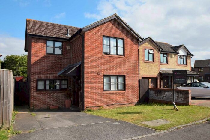 3 Bedroom Detached House For Sale In Sixpenny Lane, Chalgrove, OX44