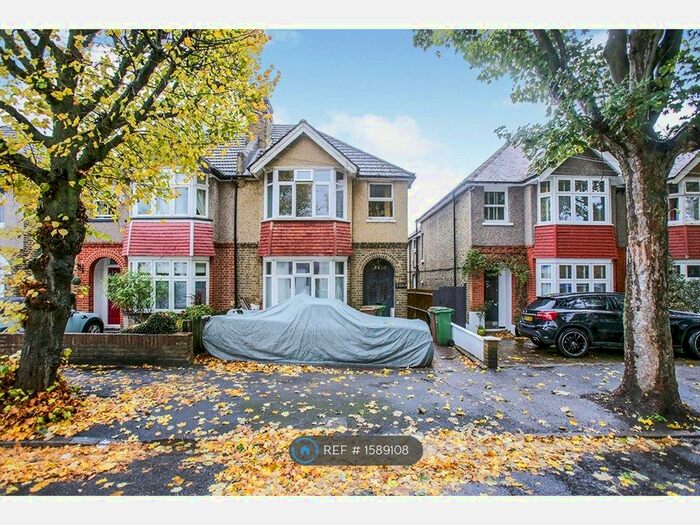 1 Bedroom Flat To Rent In St. Barnabas Road, Sutton, SM1