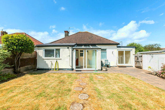 3 Bedroom Bungalow For Sale In Risdale Road, Ashton Vale, Bristol, BS3