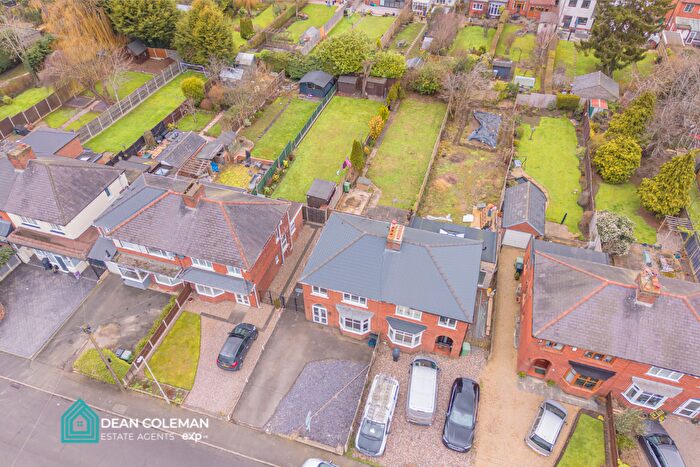 3 Bedroom Semi Detached House For Sale In St. Kenelms Avenue, Hayley Green, Halesowen, B63