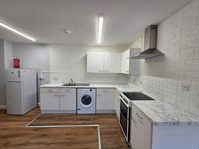 2 Bedroom Flat To Rent In Dwell House, Holloway Road, London, N19