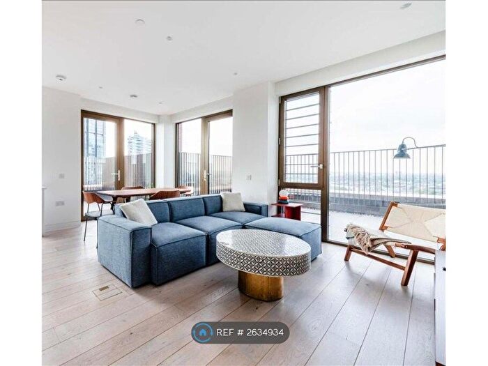 2 Bedroom Flat To Rent In London, London, EC1V